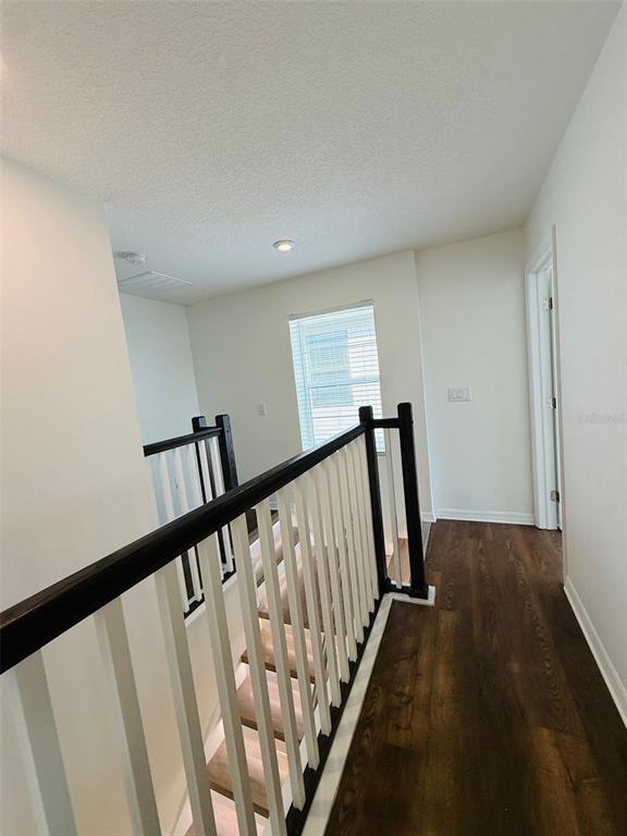 Building Photo - 2410 Avian Loop