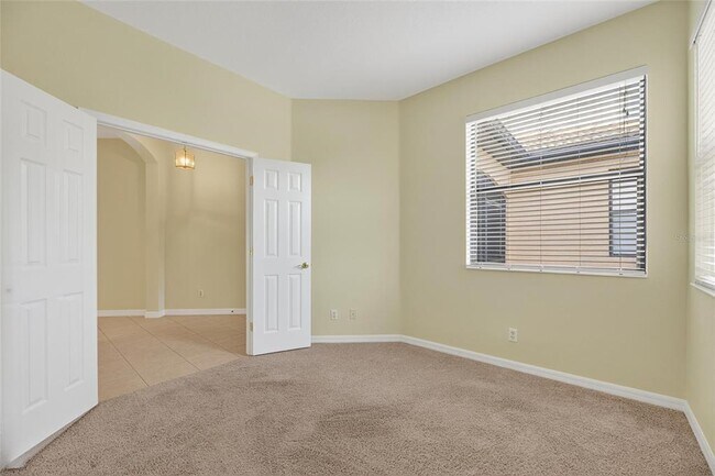 Building Photo - 5845 Sunset Falls Dr