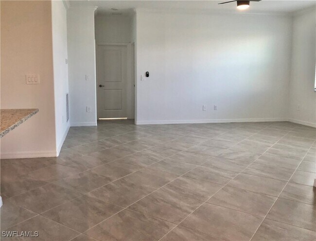 Building Photo - 17868 Woodland Ct