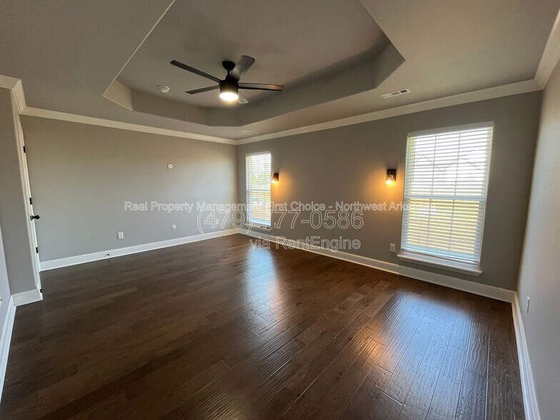 Building Photo - 3661 Ambrosia Ln