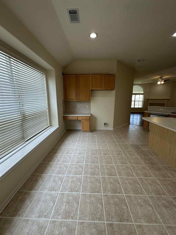 Building Photo - 15215 Millers Run Ln