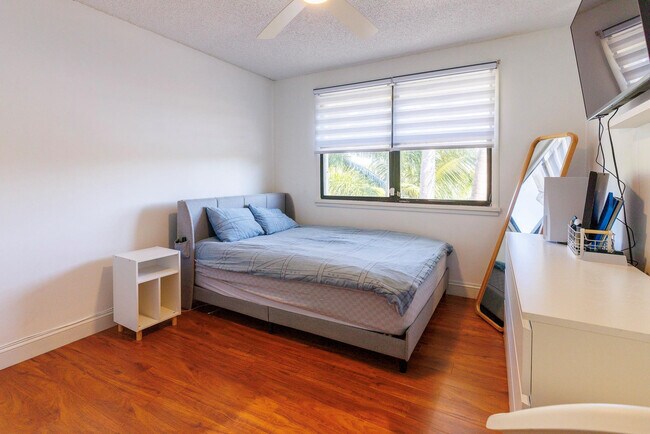 Building Photo - 2865 Egret Way