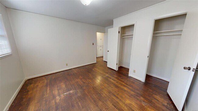 Building Photo - 3307 Bedford Ln