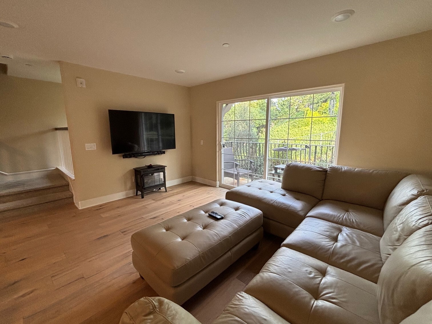 Building Photo - 2406 Torrey Pines Rd