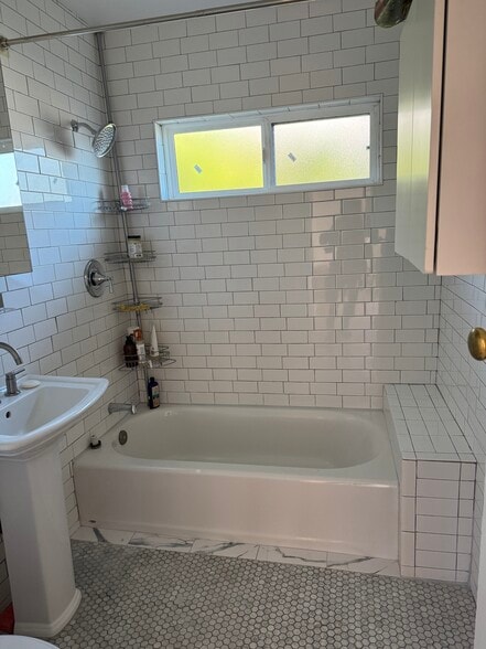 Bathroom - 5924 Hayes Ave