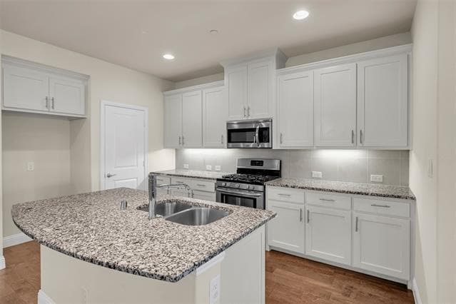 Building Photo - 3801 Quail Wood Dr