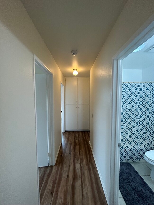 Building Photo - 4071 Johnson Dr