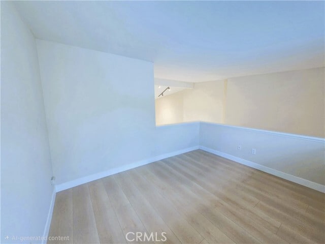 Building Photo - 5545 Canoga Ave