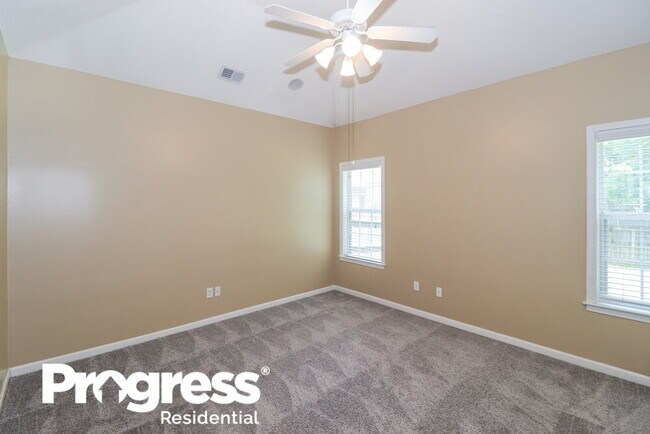 Building Photo - 9979 Misty Elm Dr
