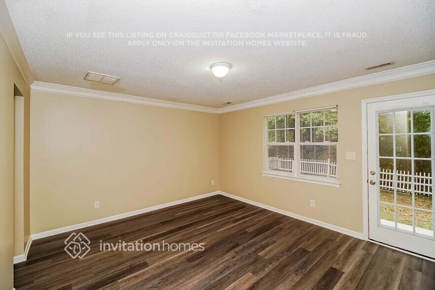 Building Photo - 1049 Crestdale Crossing Dr