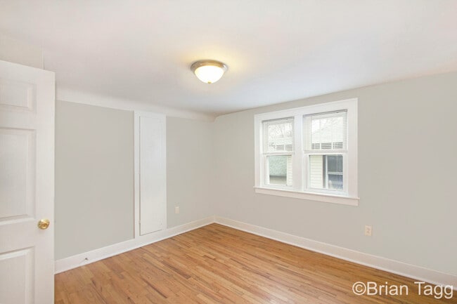 Building Photo - 77 Baylis St SW