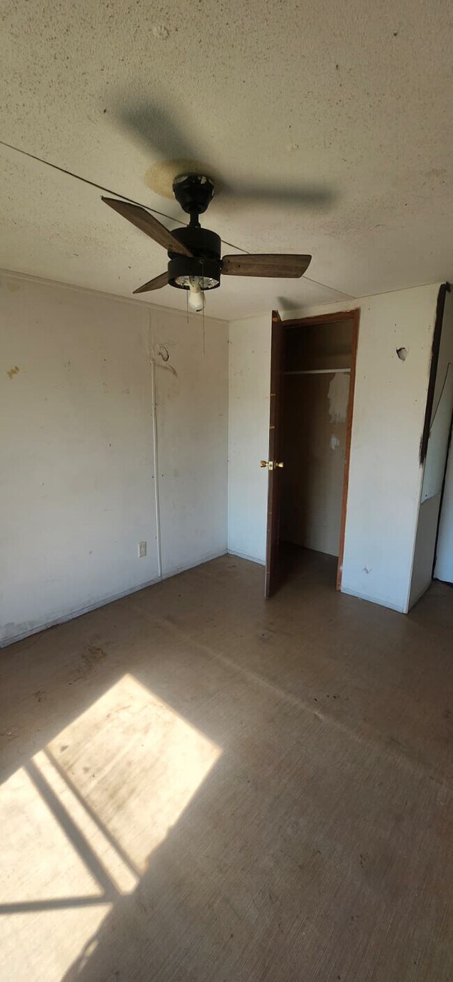Building Photo - 8364 Cedar St