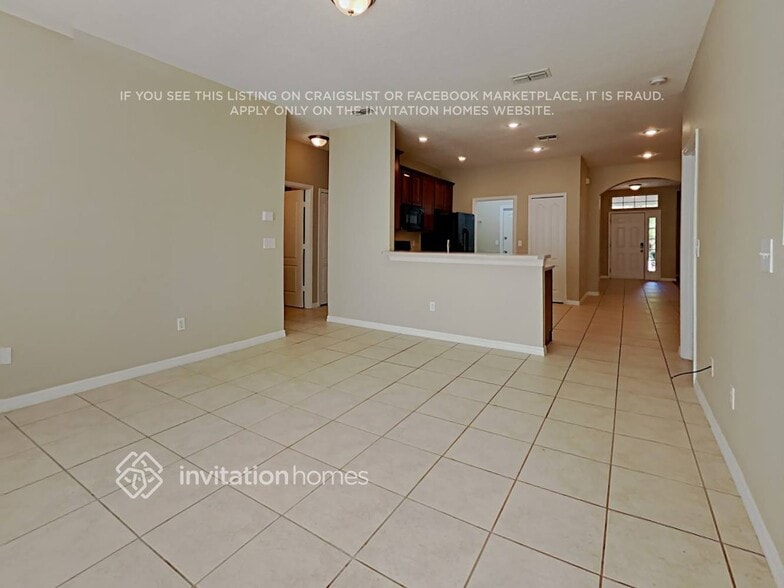 Building Photo - 10530 Derringer Dr
