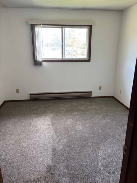 Building Photo - 4404 Markle Rd