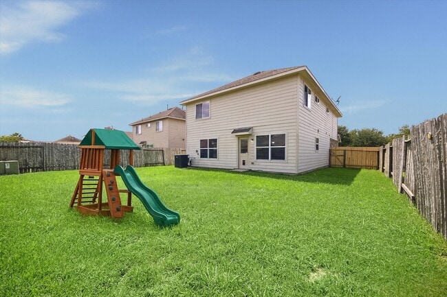 Building Photo - 6738 Haven Forest Ln