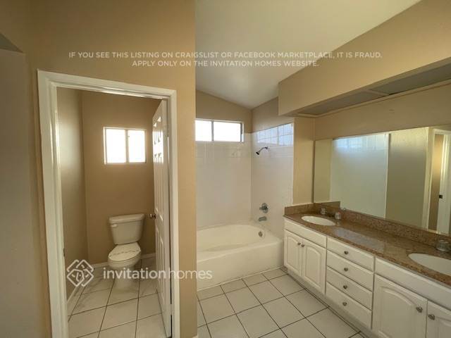 Building Photo - 22579 Naranja St