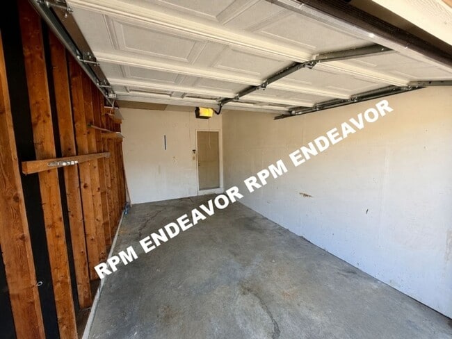 Building Photo - 1368 Deerfield Estates Dr