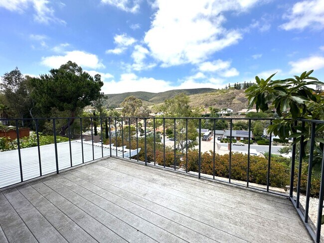 Building Photo - 4BR/3BA House in Rancho Penasquitos - Powa...