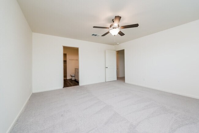 Building Photo - 3530 Penhurst Grn