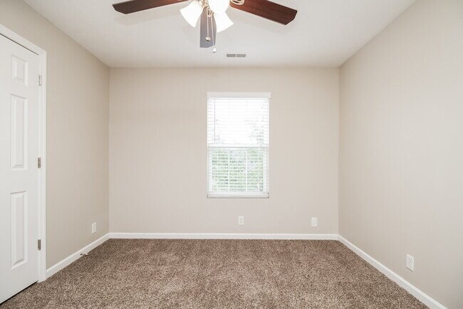 Building Photo - 5082 Cornelius Dr