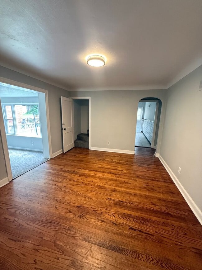 Building Photo - 9066 Pallardy Ln