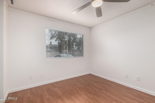 Building Photo - 616 S Hardy Dr