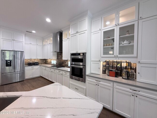 Building Photo - 161 Paradise Valley Dr