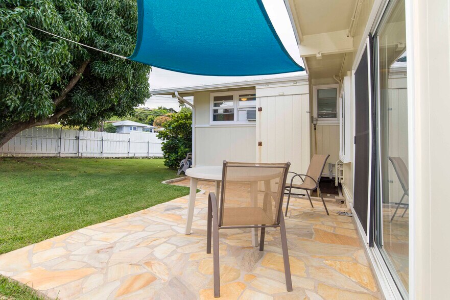 Building Photo - 1153 Kina St