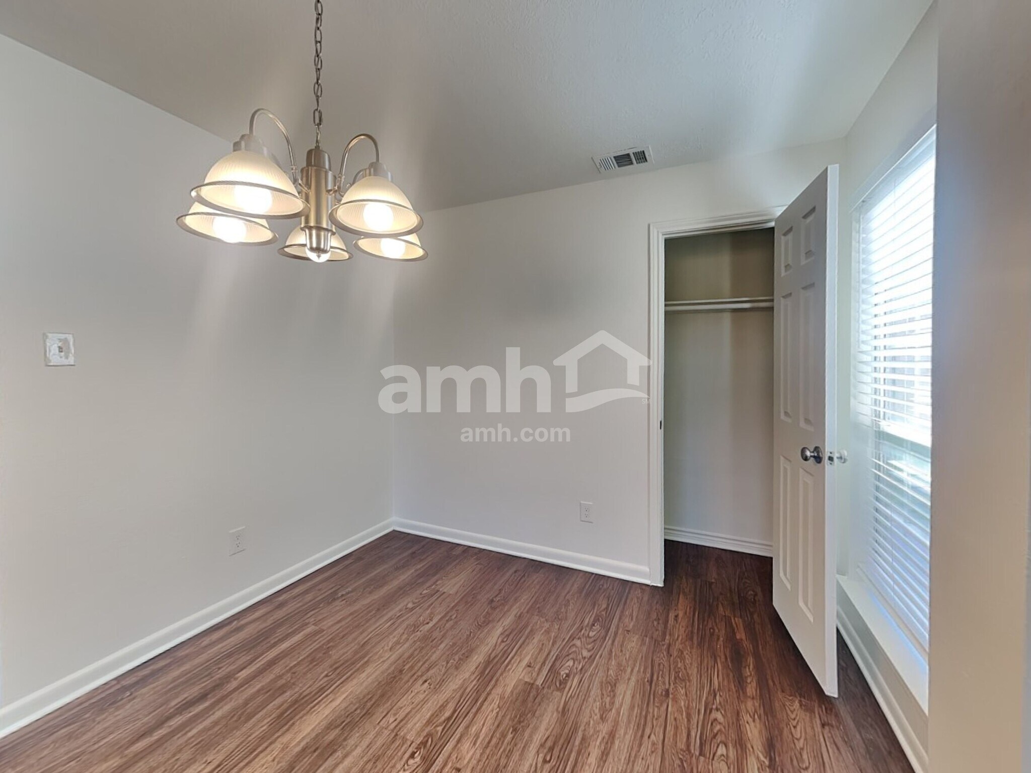 Building Photo - 6550 Garden Trail Ct