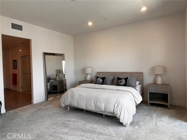 Building Photo - 3609 Rivington
