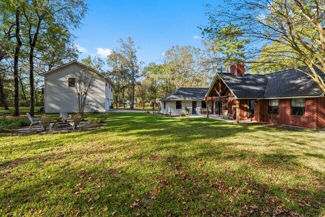 Building Photo - 8623 Miller Rd