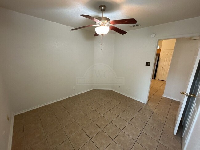 Building Photo - 306 Jeff Gordon Dr