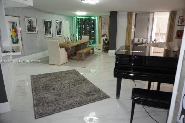Building Photo - 701 Brickell Key