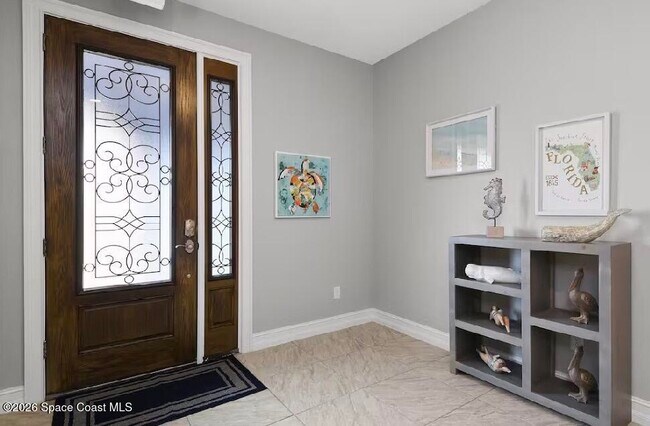 Building Photo - 168 Mediterranean Way