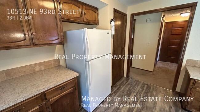 Building Photo - 10513 NE 93rd St