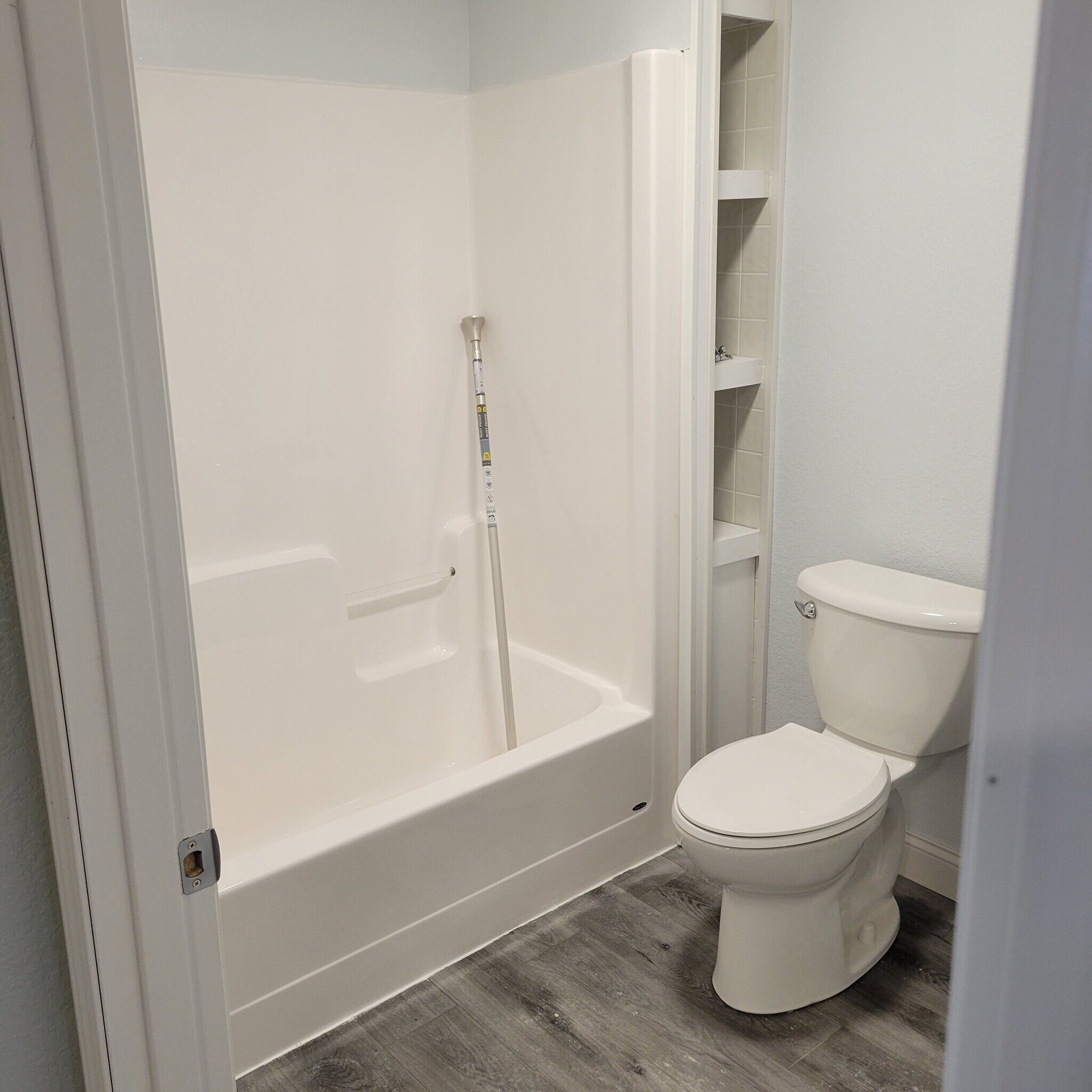 Bathroom - 1531 Cloquet Ave