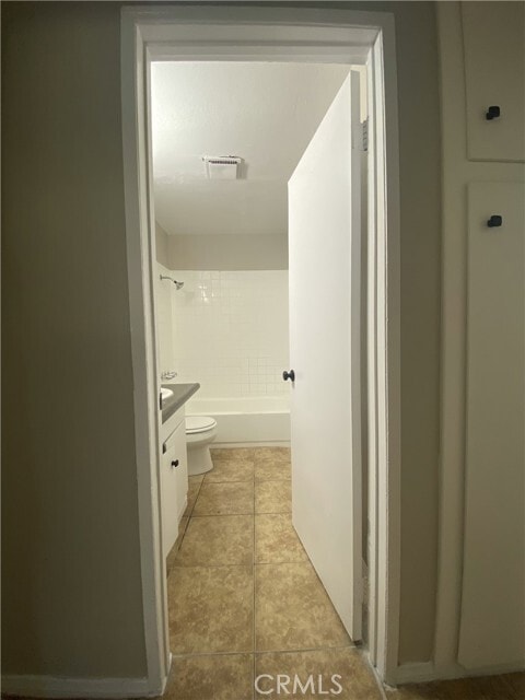 Building Photo - 1023 W 8th St