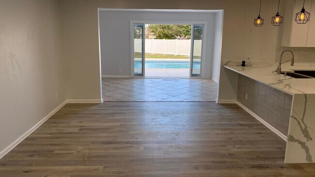 Building Photo - 4000 NW 3rd Ave