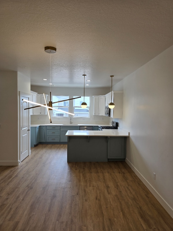Building Photo - 4228 2060 N