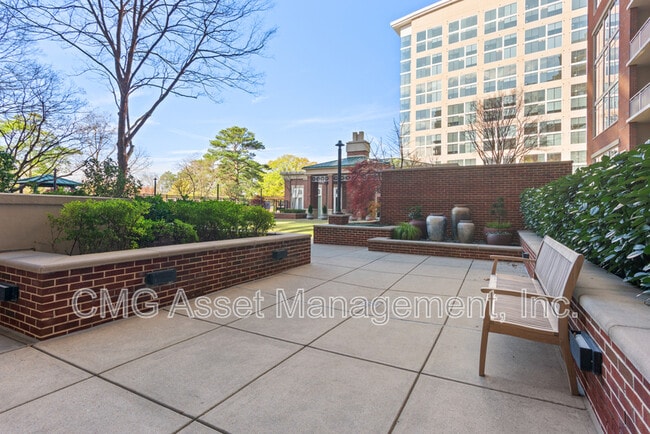 Building Photo - 1820 Peachtree St NW