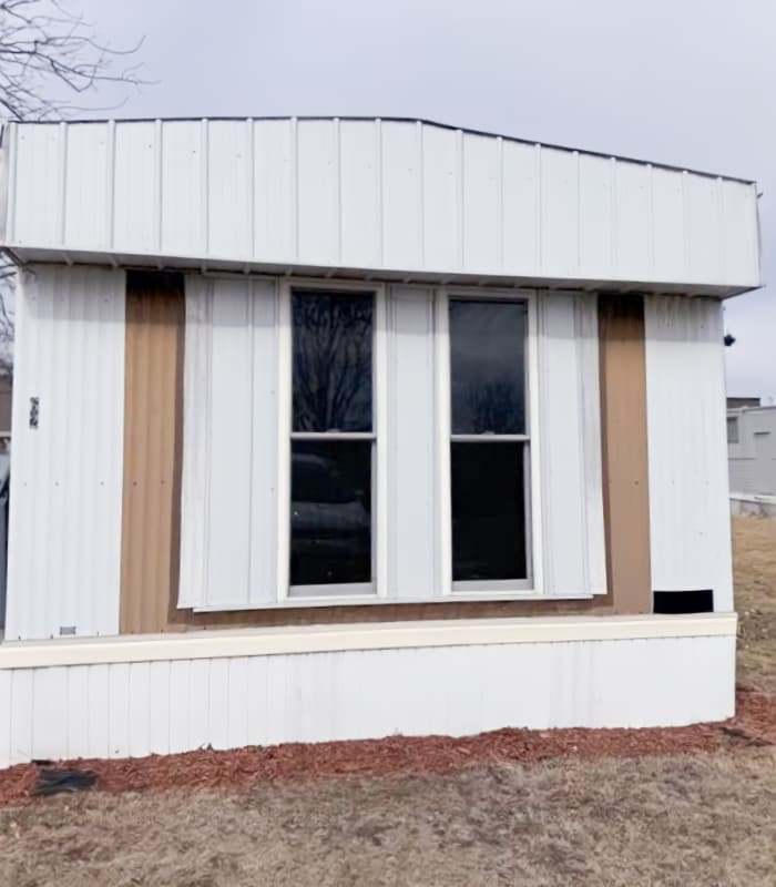 Building Photo - 62 Village Ct