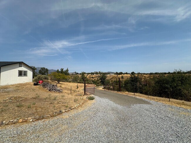 Building Photo - 14124 Marsha Way