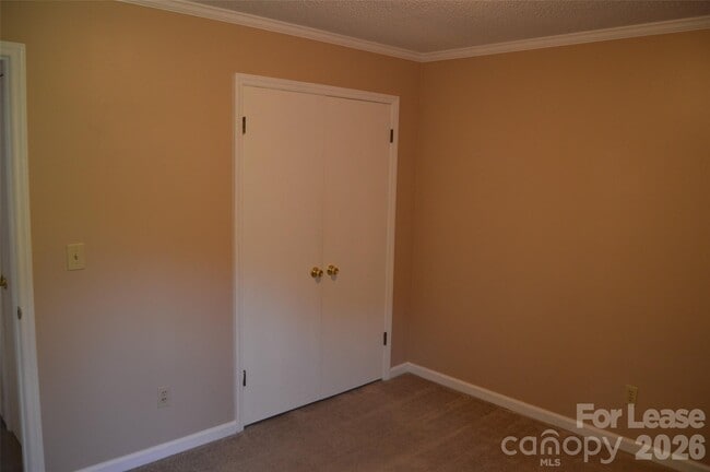 Building Photo - 135 Sherrill Ln