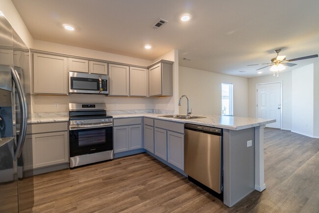 Building Photo - New Construction Living: 3 Bed, 2 Bath, 2-...