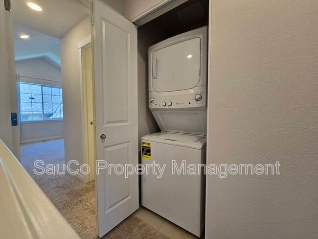 Building Photo - 16063 NW Pristine Ln