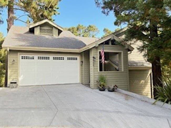 Primary Photo - Architectural Masterpiece with Multi-Level...