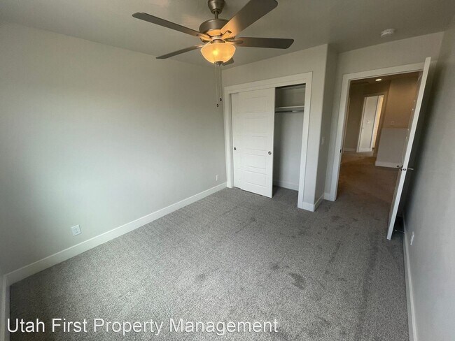 Building Photo - 3 br, 2.5 bath House - 3861 S Mustang Vall...