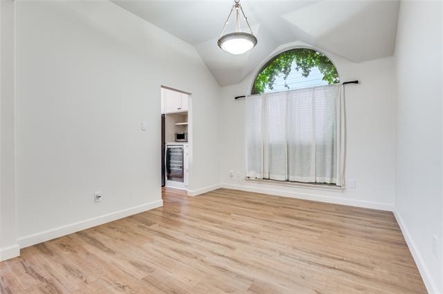 Building Photo - 3610 Granbury Dr