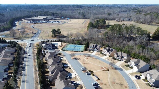 Building Photo - 414 Spring View Dr