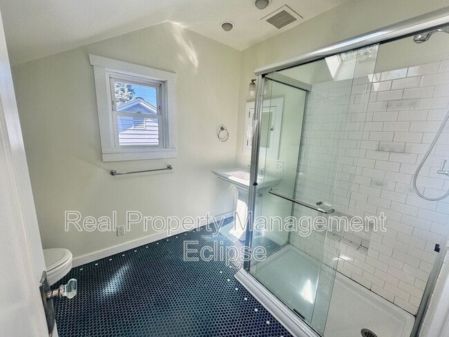 Building Photo - 843 NW 63rd St